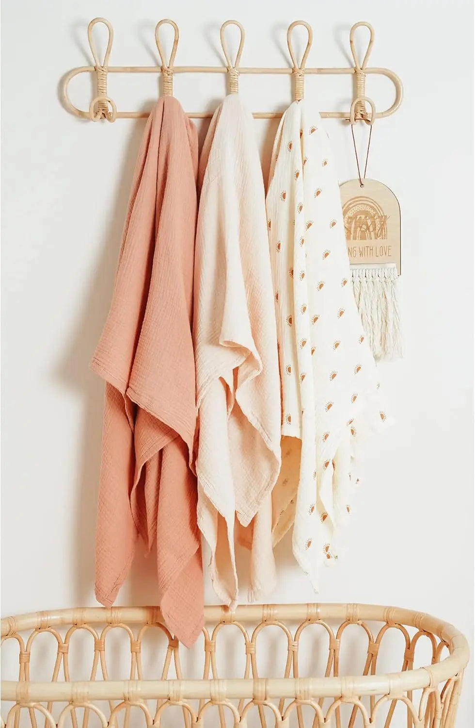 Soft Cotton Baby Swaddle Blanket – Solid Color, 0–12 Months (Spring & Autumn)