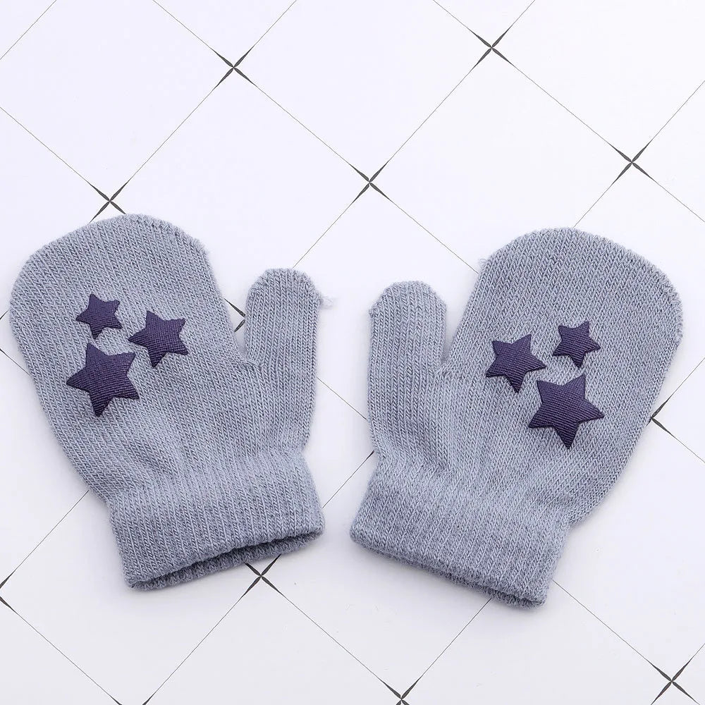 Soft Cotton Baby Mittens – Comfortable, Breathable, Geometric Pattern (1–3 Years)