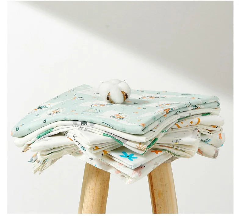 Muslin Cotton & Bamboo Double-Gauze Baby Blanket – 125×125 cm, Soft, Breathable & Cartoon Print
