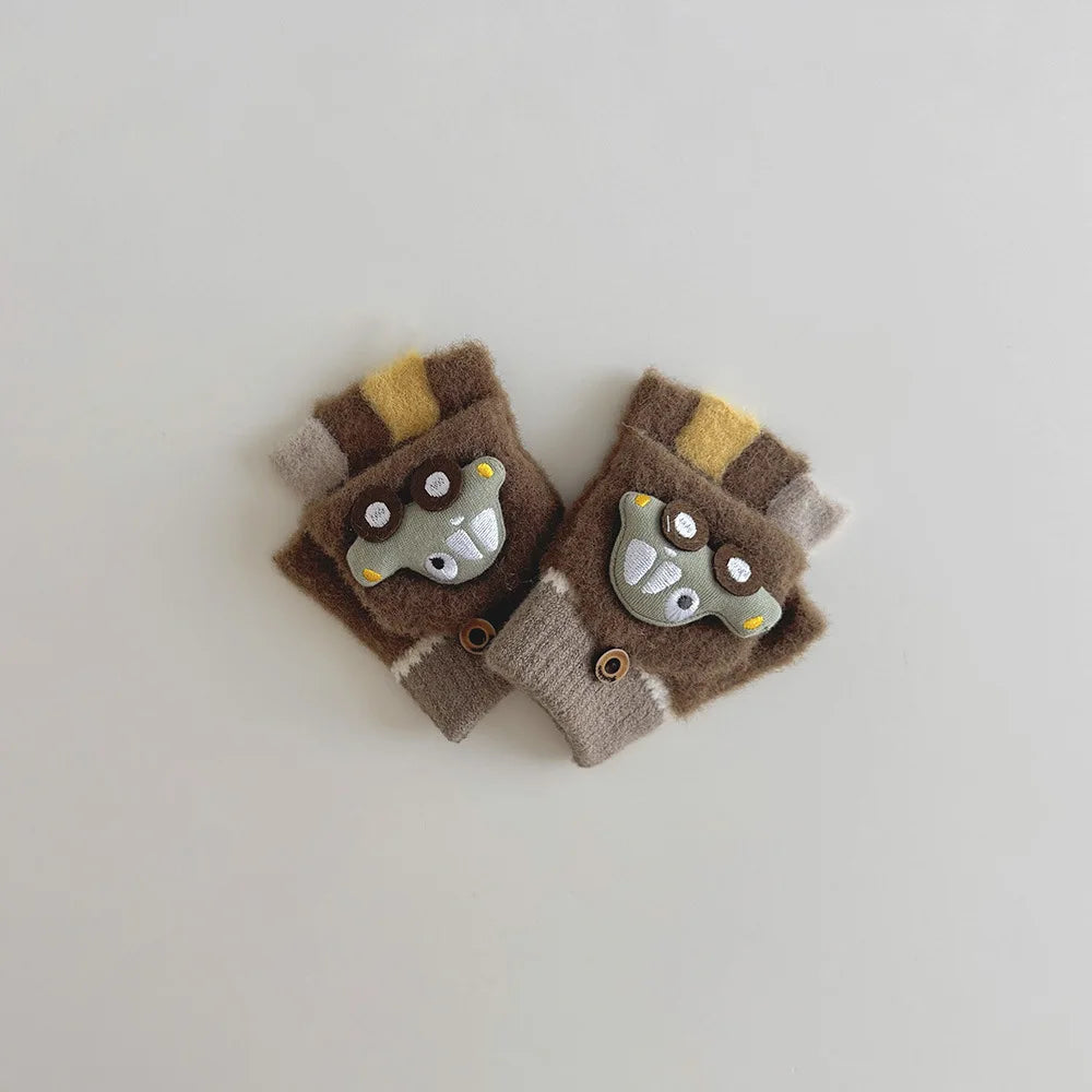 Soft Polyester Baby Girl Mittens – Warm, Lightweight, Solid Color Gloves (1–4 Years)