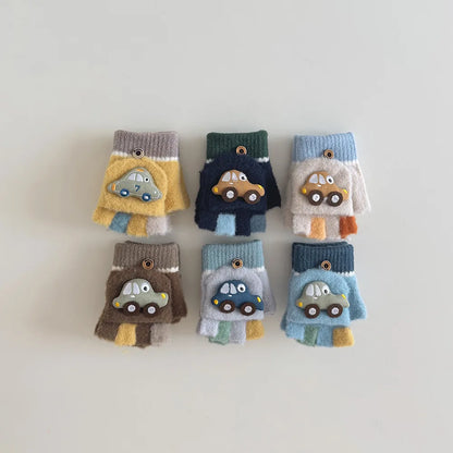 Soft Polyester Baby Girl Mittens – Warm, Lightweight, Solid Color Gloves (1–4 Years)